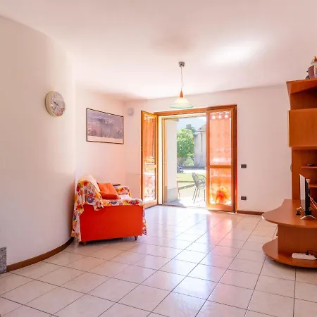 Holiday home Locazione Turistica Borgo - Src149 Poncetta